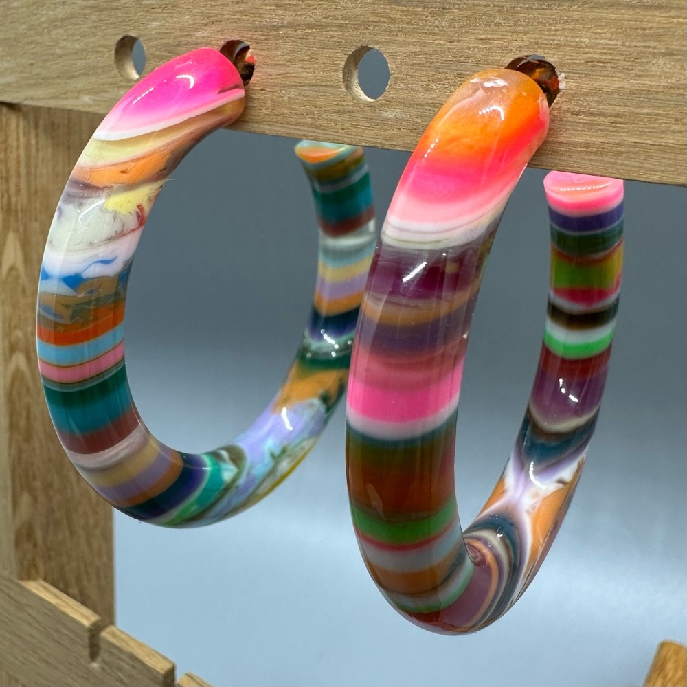 Multicolor hoop earrings 2”